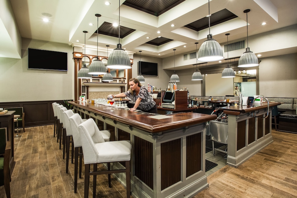 Holiday Inn Saratoga Springs by IHG