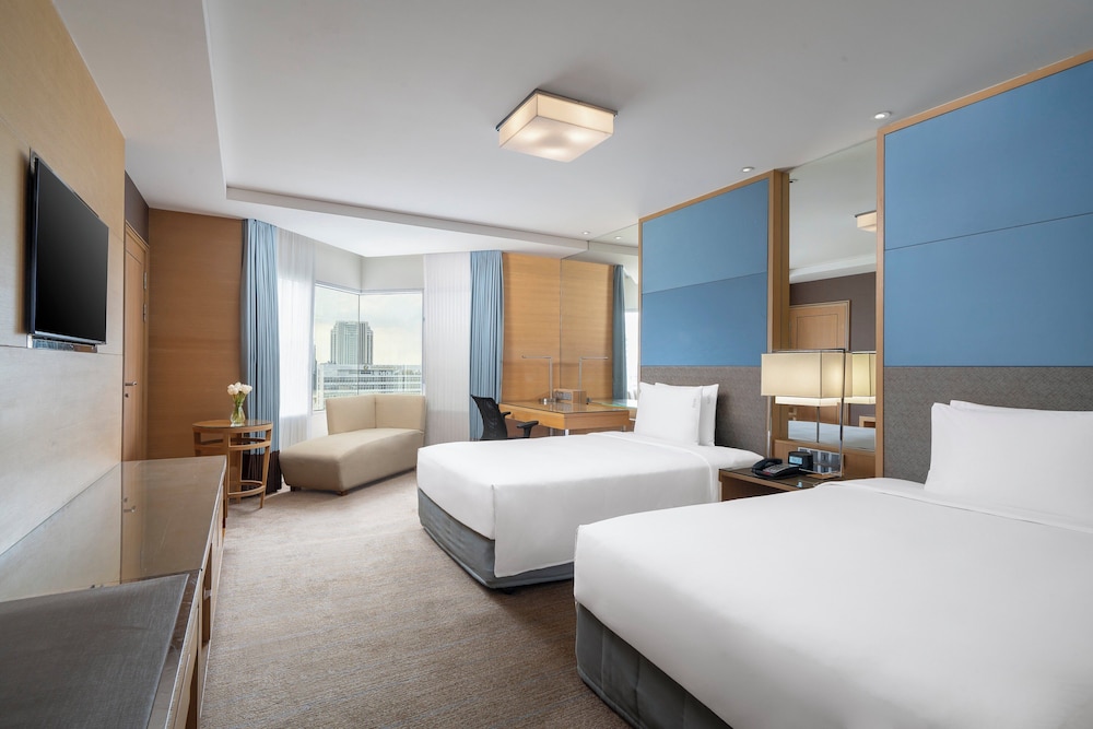 Holiday Inn Bangkok Silom by IHG — photo 8