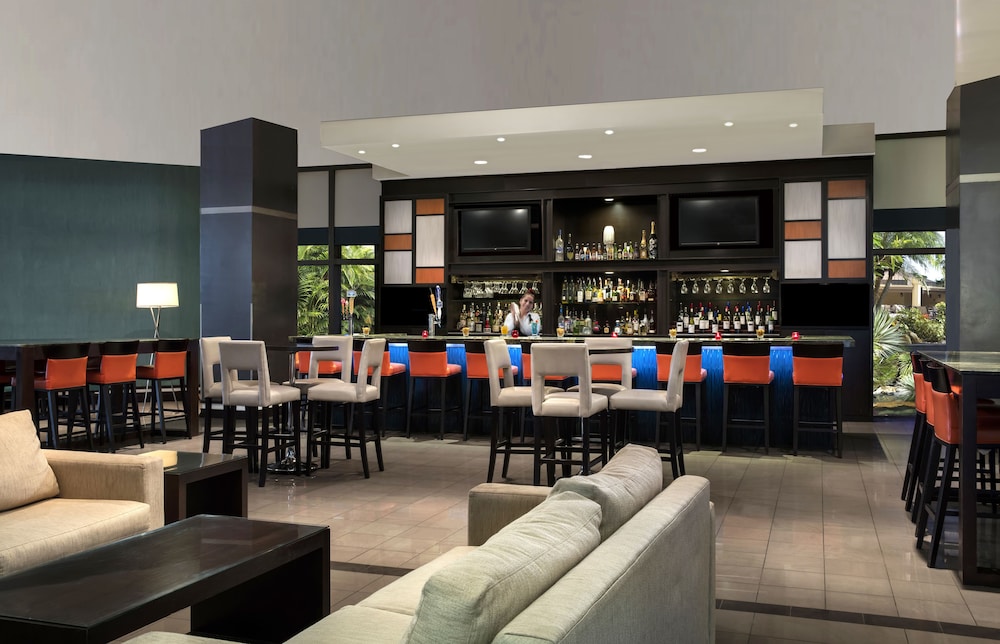 DoubleTree by Hilton and Miami Airport Convention Center photo 5