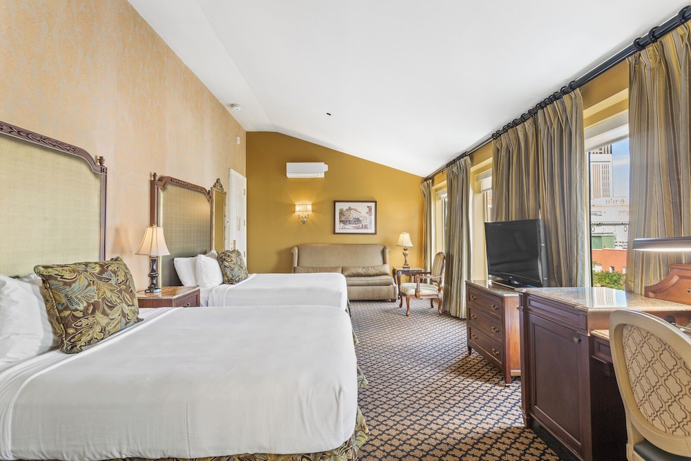 The Lafayette New Orleans By Kasa Living
