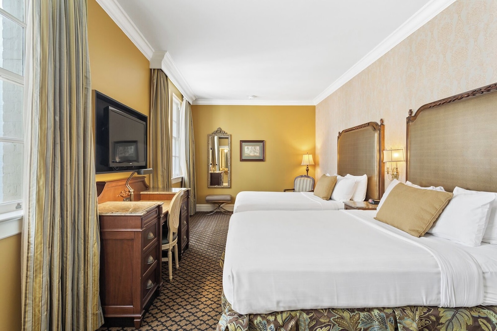 The Lafayette New Orleans By Kasa Living