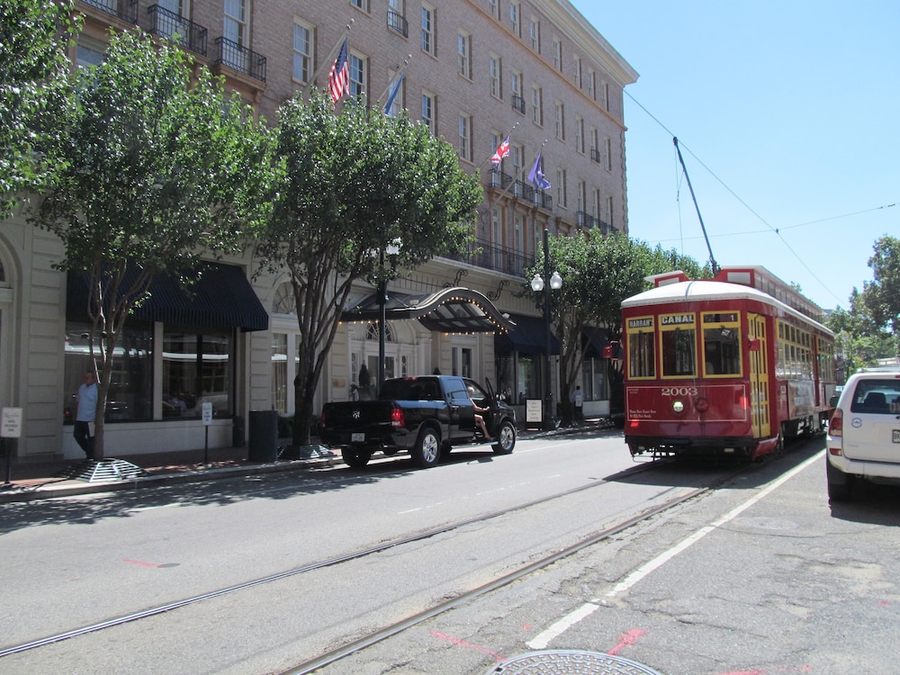 The Lafayette New Orleans By Kasa Living