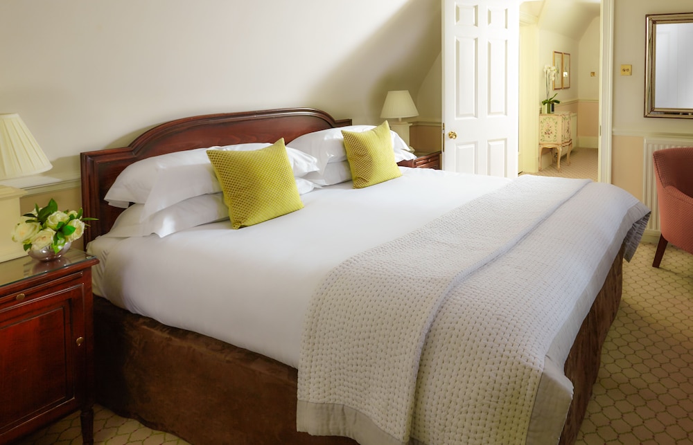Danesfield House Hotel And Spa photo 4