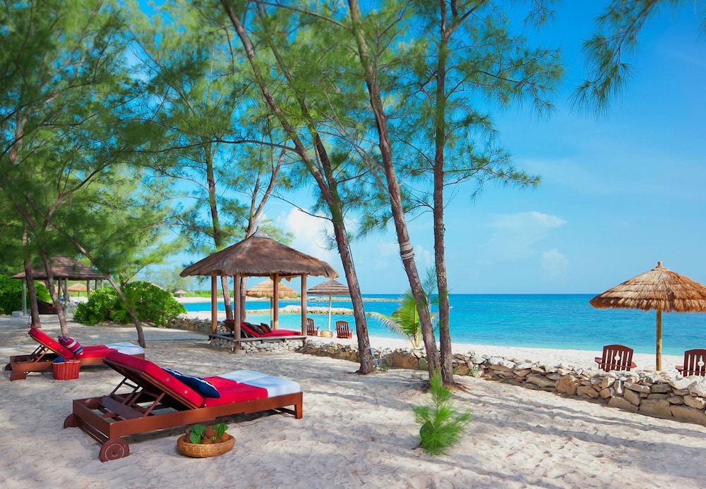 Sandals Royal Bahamian photo 2
