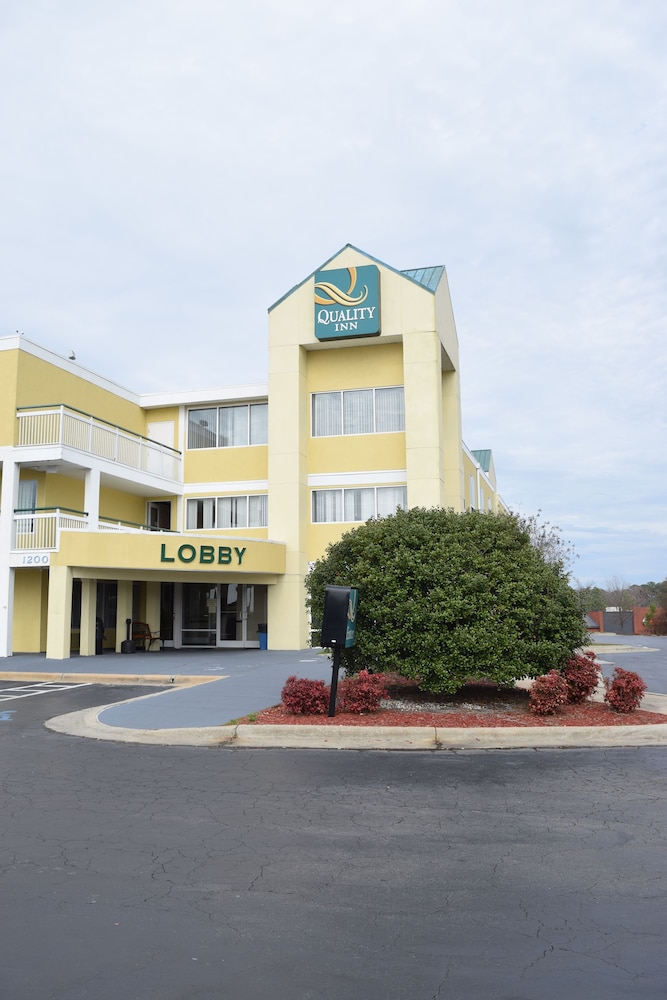 Quality Inn