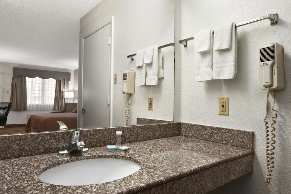 Travelodge by Wyndham Killeen/Fort Hood