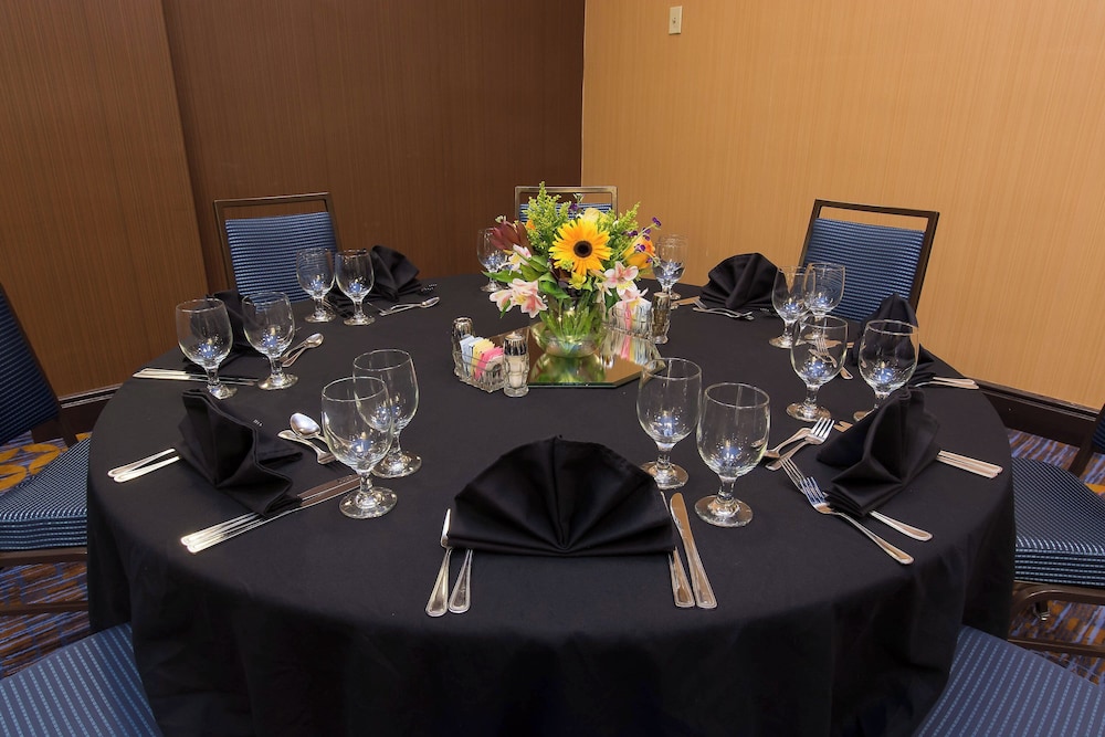 Courtyard by Marriott Columbia Downtown at USC