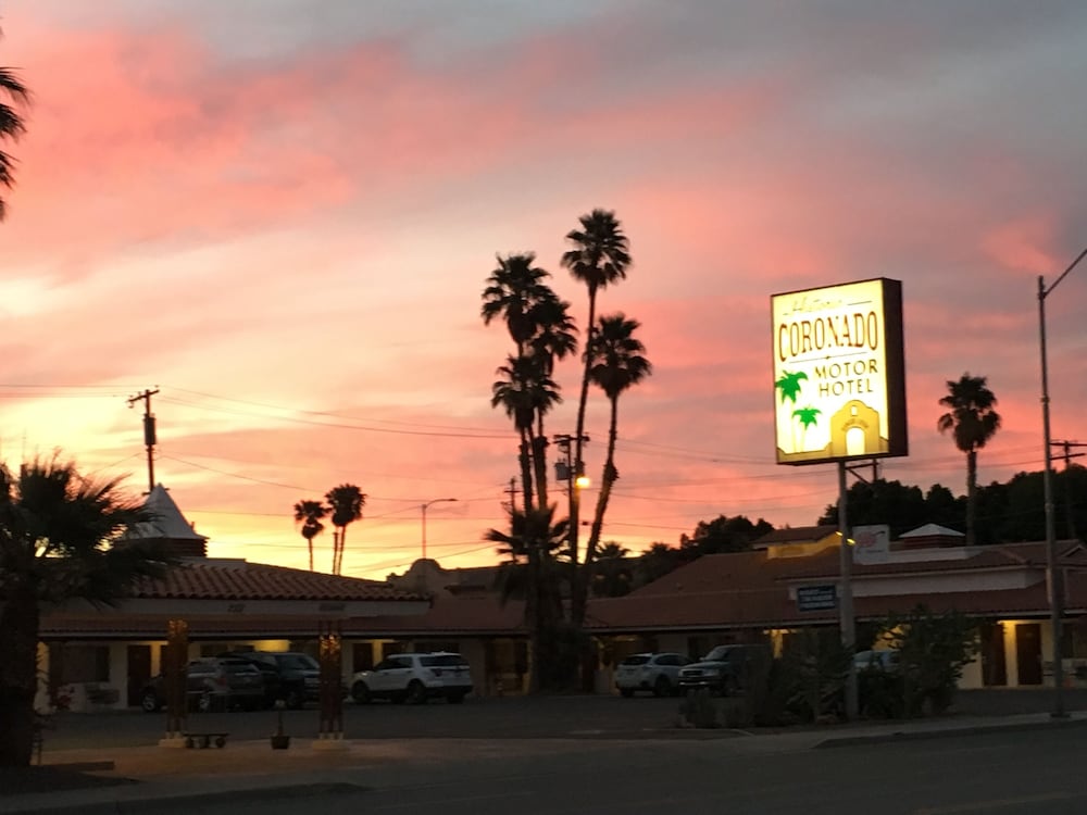 Historic Coronado Motor Hotel by OYO
