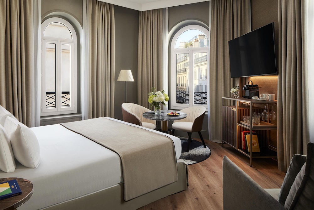 NH Collection Paris Ponthieu Champs-Elysees — photo 2