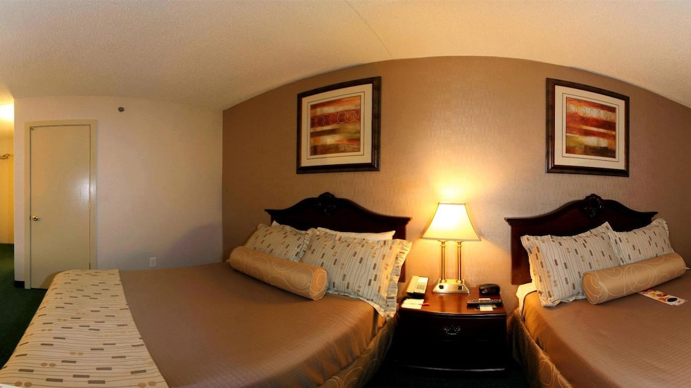Clarion Hotel Philadelphia International Airport