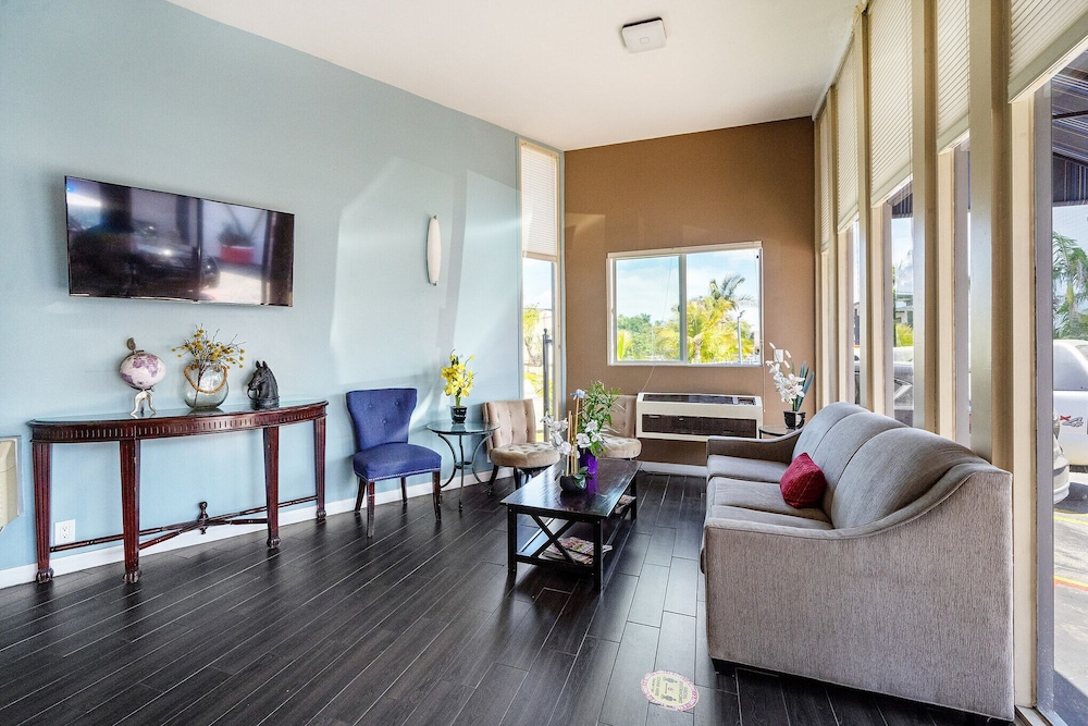 MC Pacific Inn & Suites Torrance
