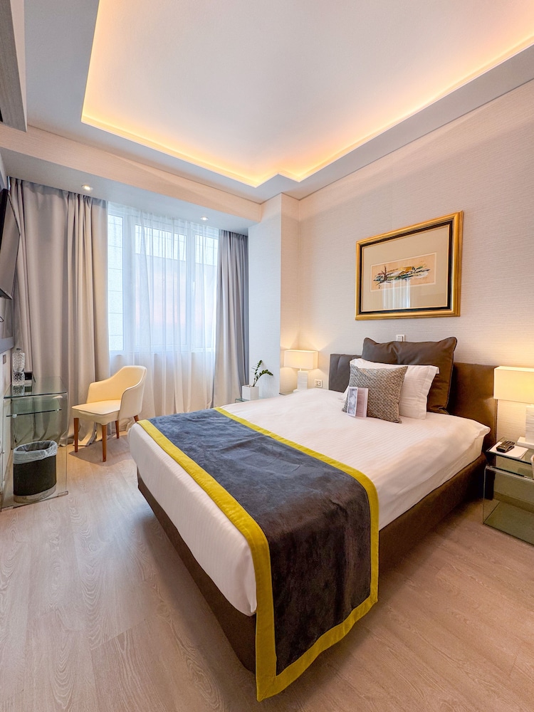 St. George Lycabettus Lifestyle Hotel