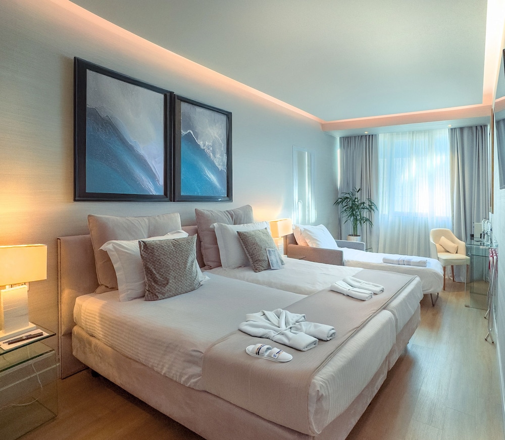 St. George Lycabettus Lifestyle Hotel