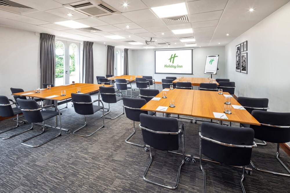 Holiday Inn Gloucester-Cheltenham by IHG