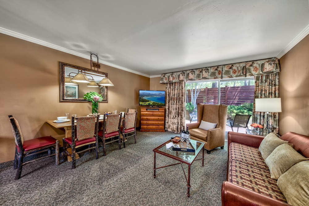 Forest Suites Resort at Heavenly Village