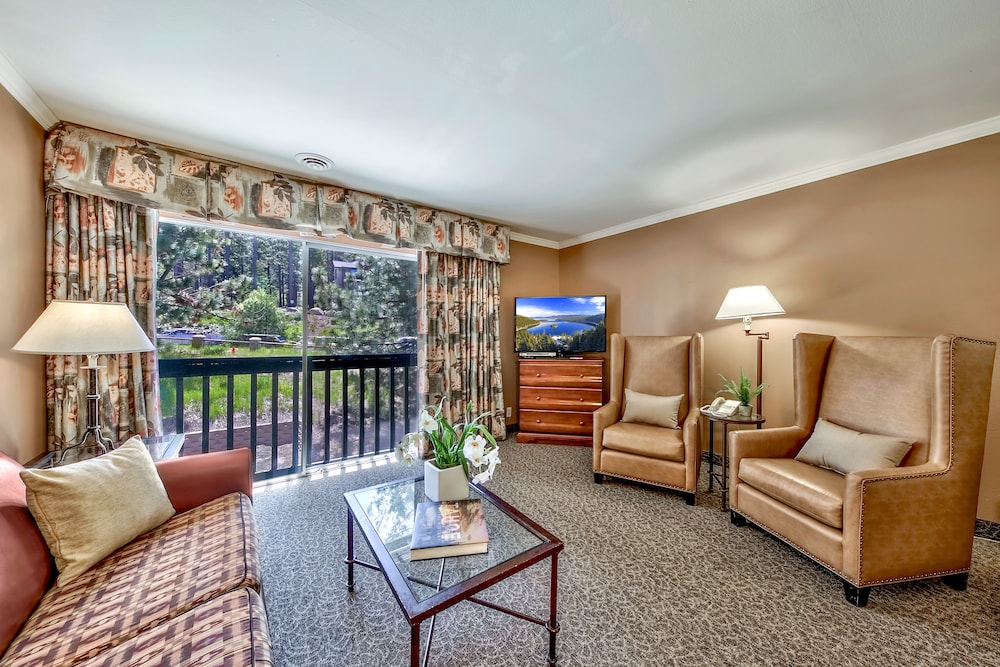 Forest Suites Resort at Heavenly Village