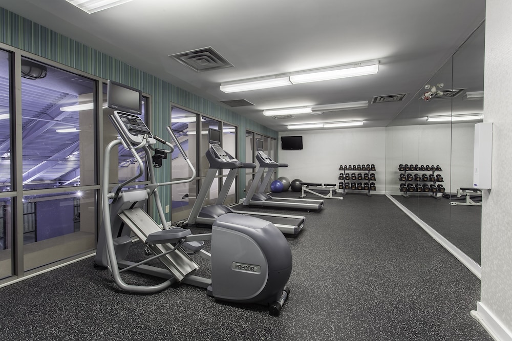 Holiday Inn Express & Suites Mississauga-Toronto Southwest by IHG photo 2