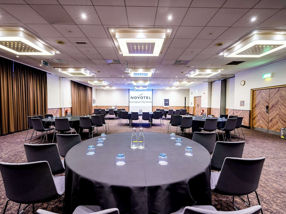 Novotel Birmingham Centre photo 3
