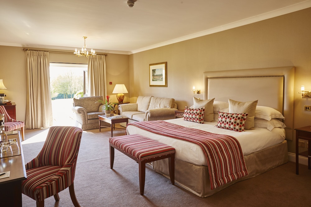 Ashdown Park Hotel & Country Club photo 5