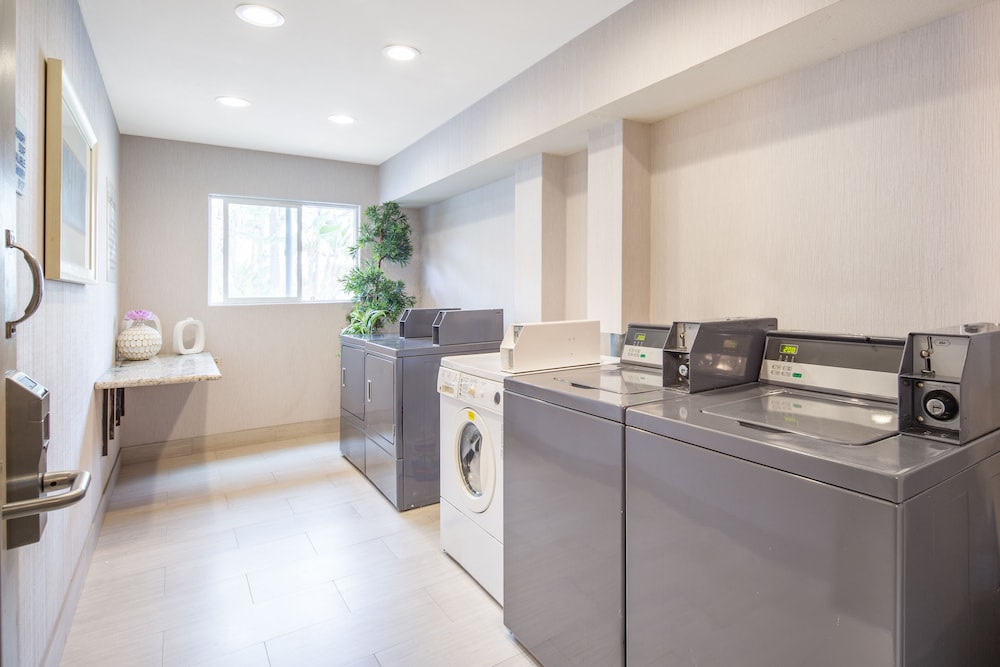 Holiday Inn Express San Diego Airport - Old Town by IHG
