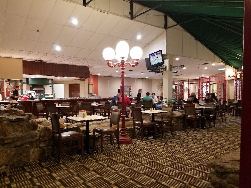 Clarion Inn