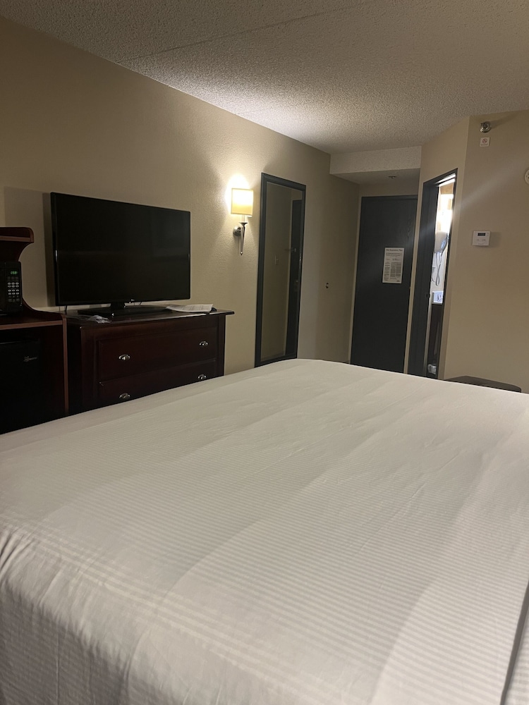 Spark by Hilton Colorado Springs I 25 Central