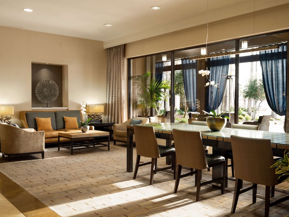 Sonesta Redondo Beach & Marina