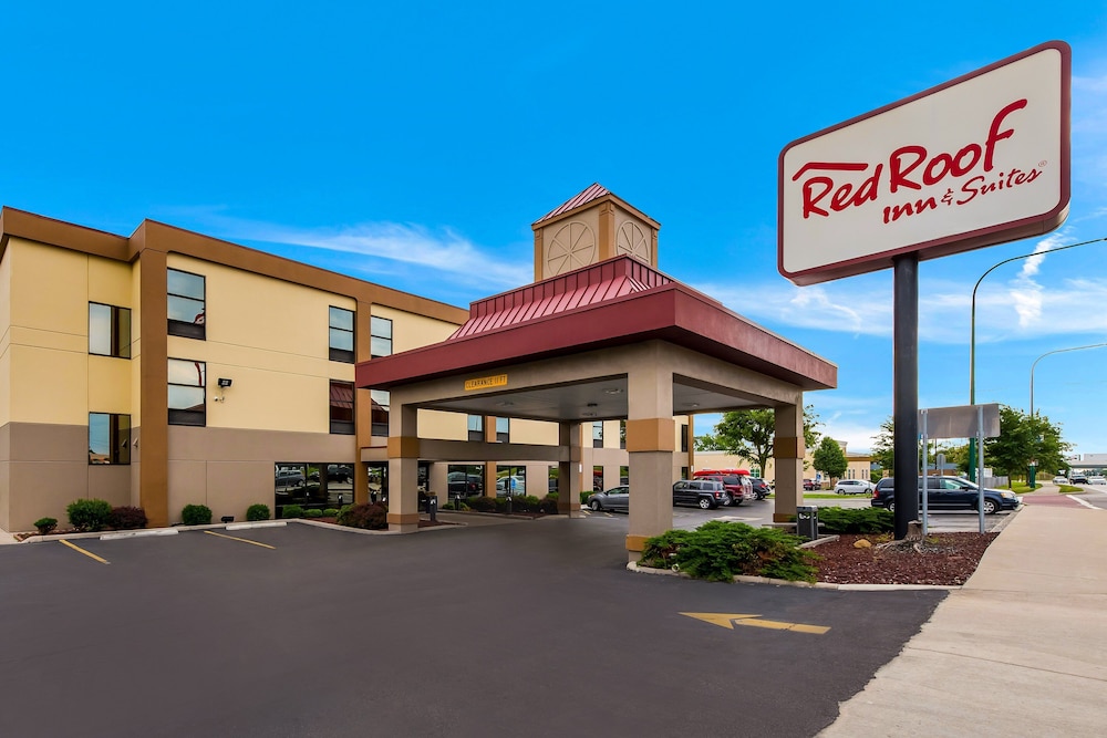 Red Roof Inn & Suites Columbus - West Broad