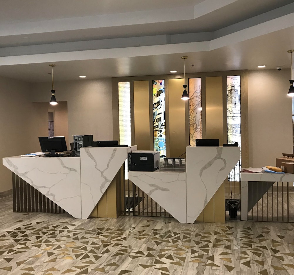Sheraton Richmond Airport Hotel
