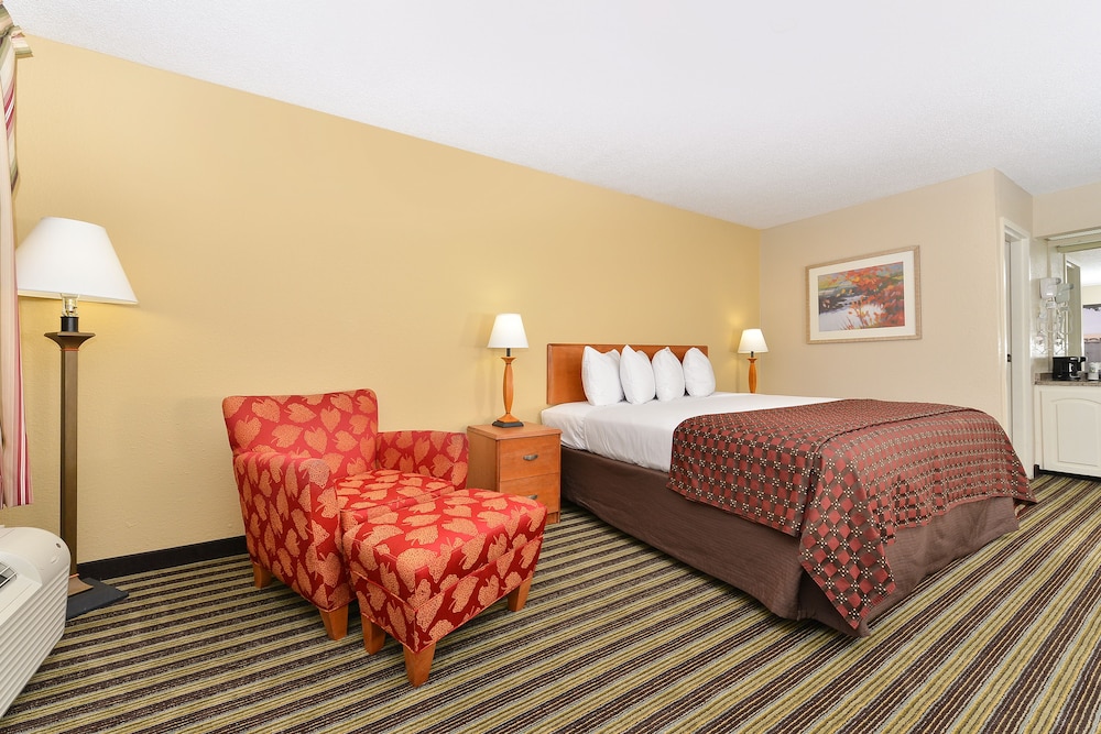 Quality Inn At the Mall - Valdosta