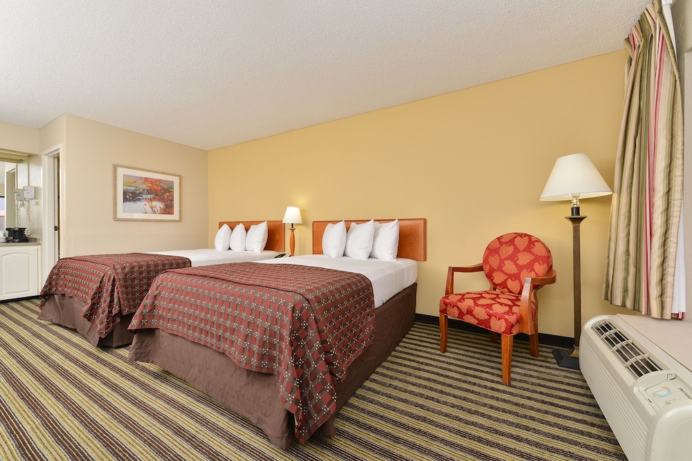 Quality Inn At the Mall - Valdosta