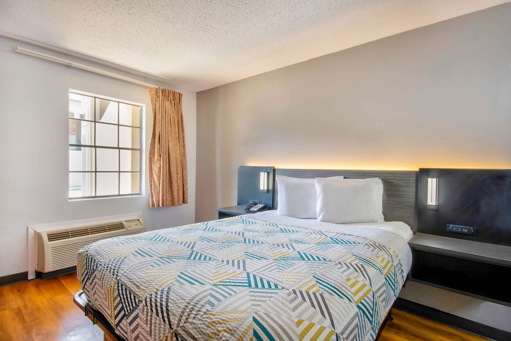 Motel 6 Bossier City, LA