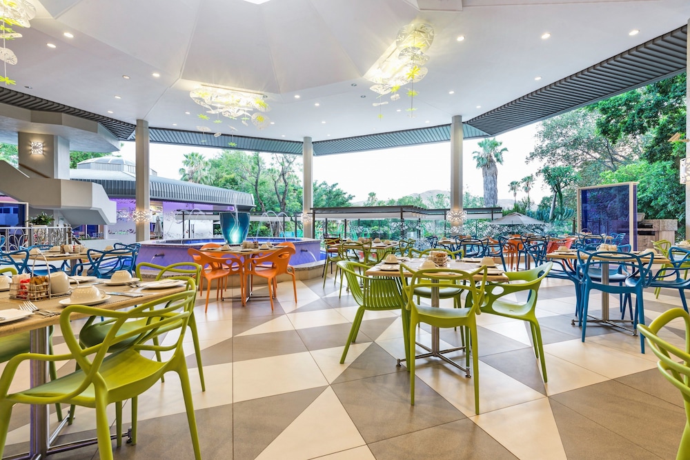 The Cabanas Hotel at Sun City Resort