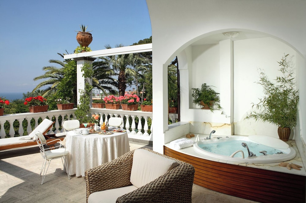 Grand Hotel Cocumella photo 4