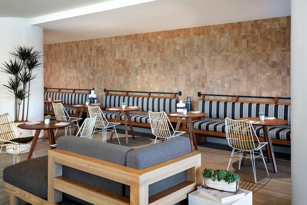 Westdrift Manhattan Beach, Autograph Collection by Marriott