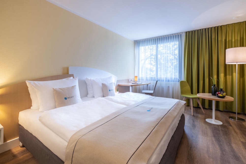 Garner Hotel Erlangen Süd by IHG