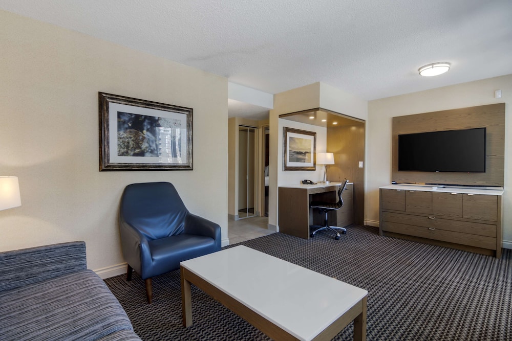 Best Western Premier Chateau Granville Hotel & Suites & Conf. Centre