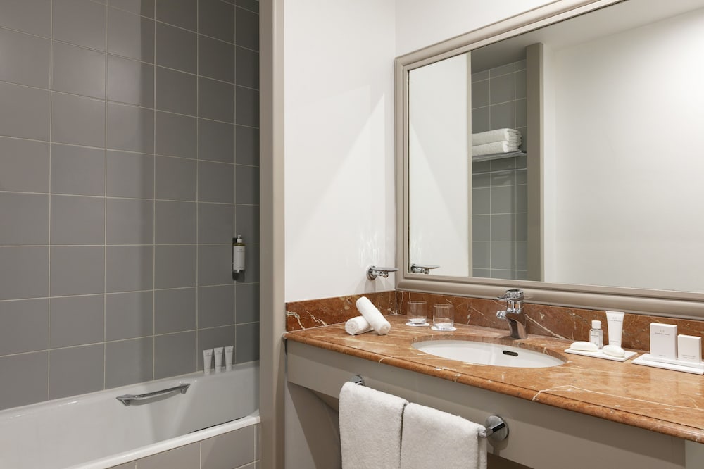 Hotel Barriere le Grand Hotel Enghien-les-Bains