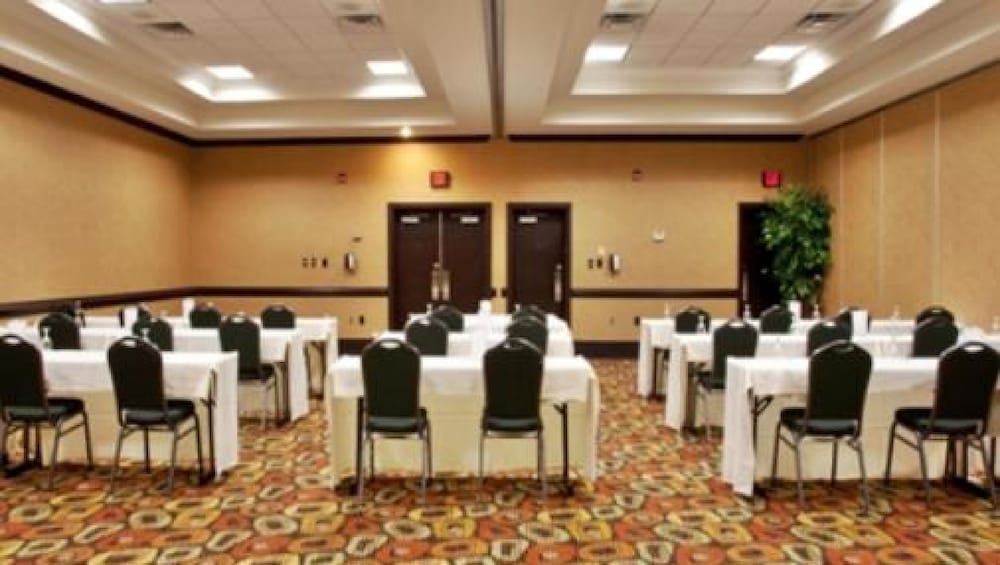 Delta Hotels by Marriott Columbia Northeast
