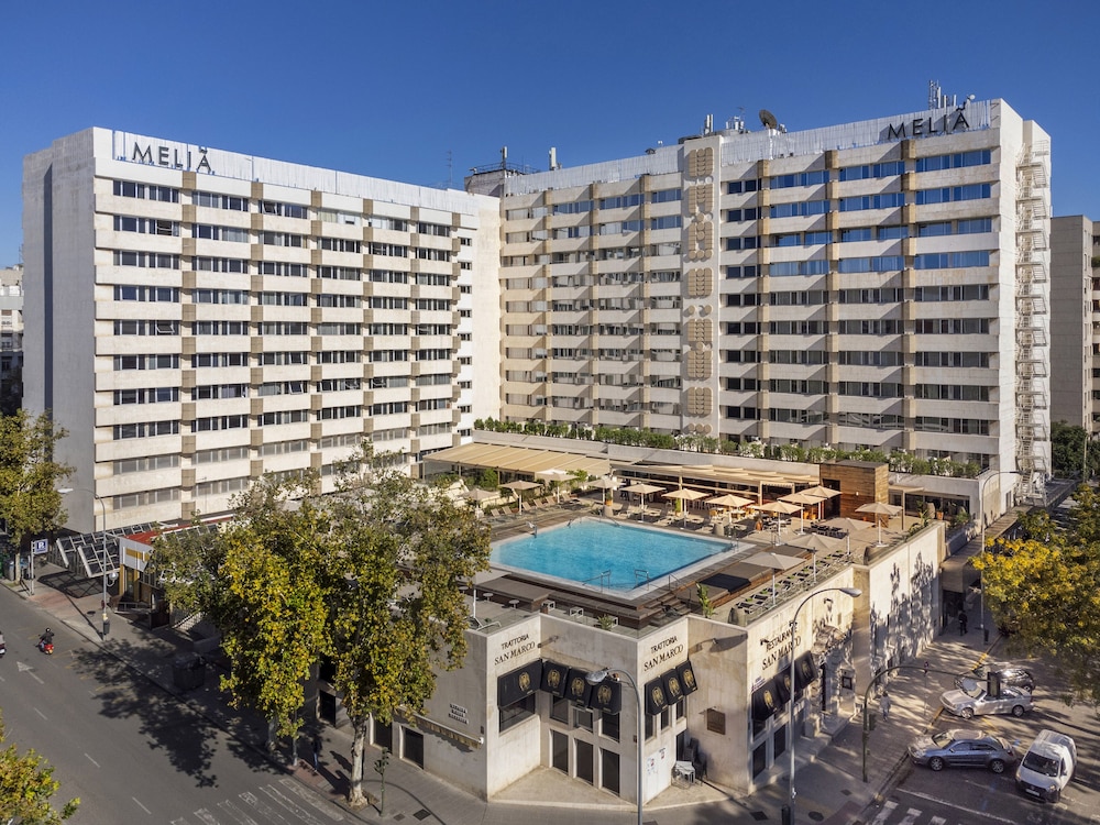 Meliá Sevilla photo 2