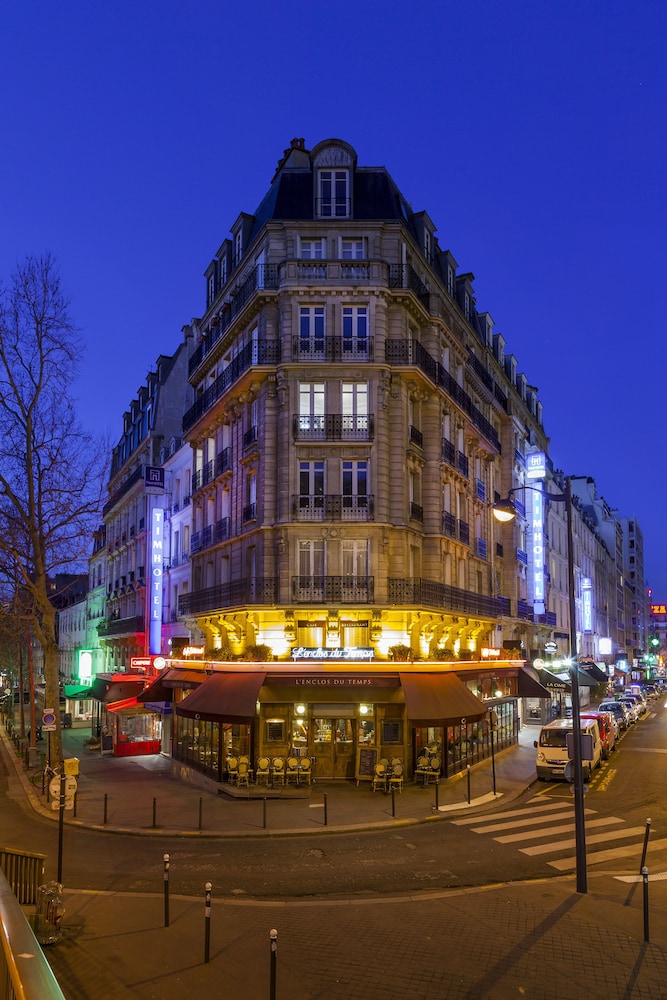 Hotel
