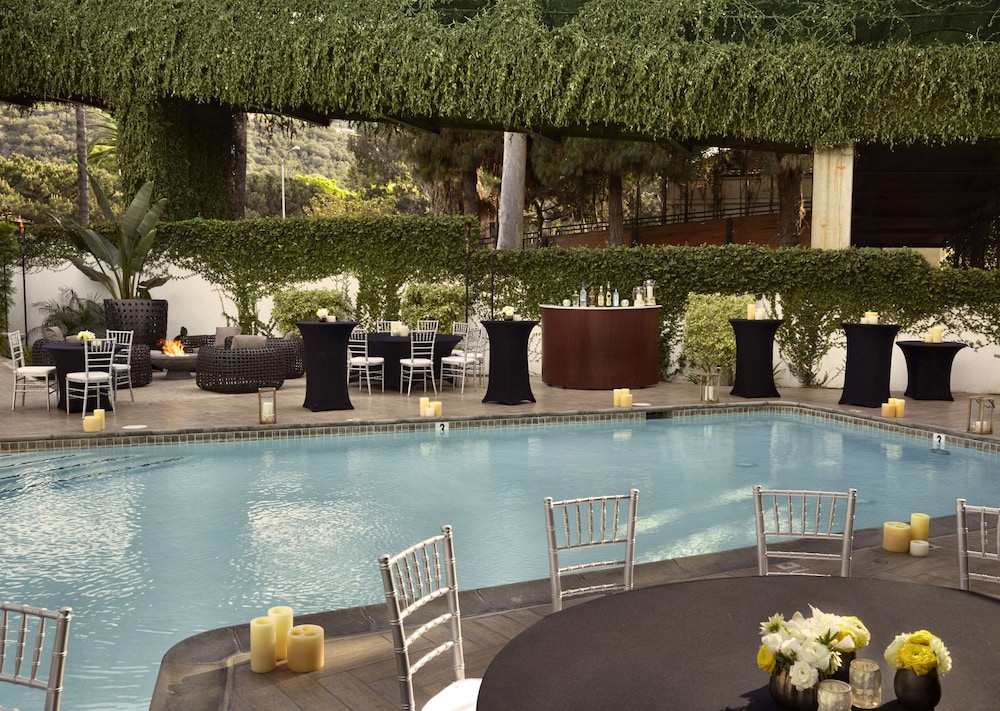 Hotel La Jolla, Curio Collection by Hilton