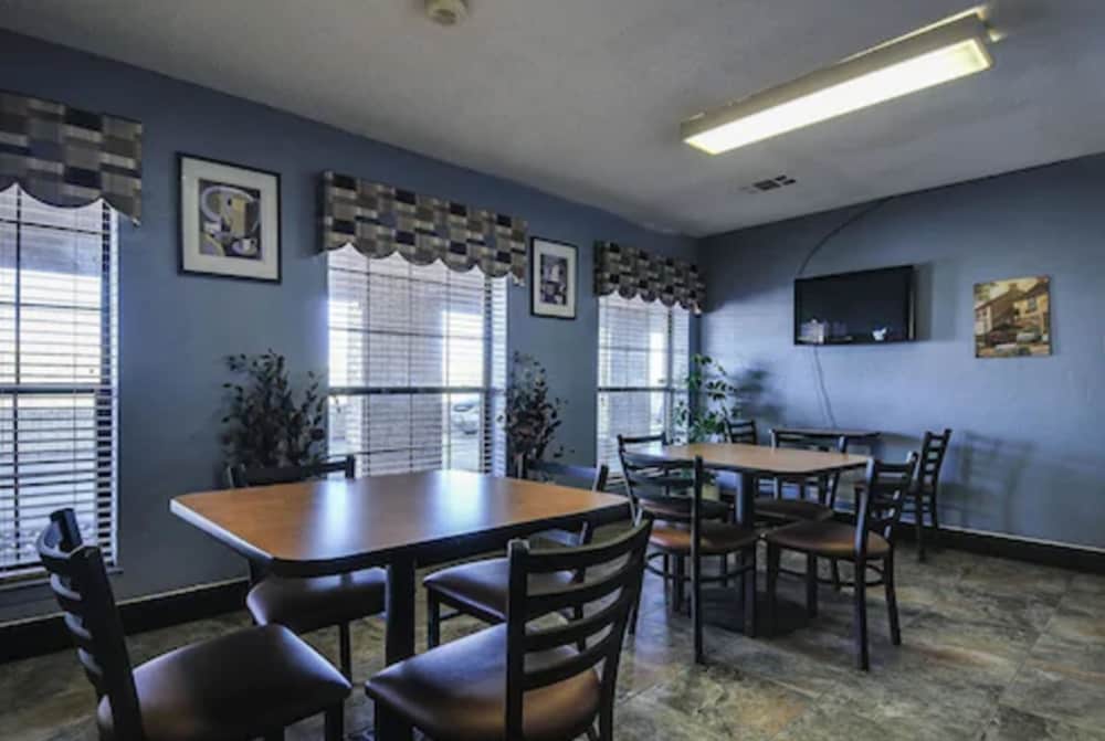 Americas Best Value Inn Midlothian Cedar Hill