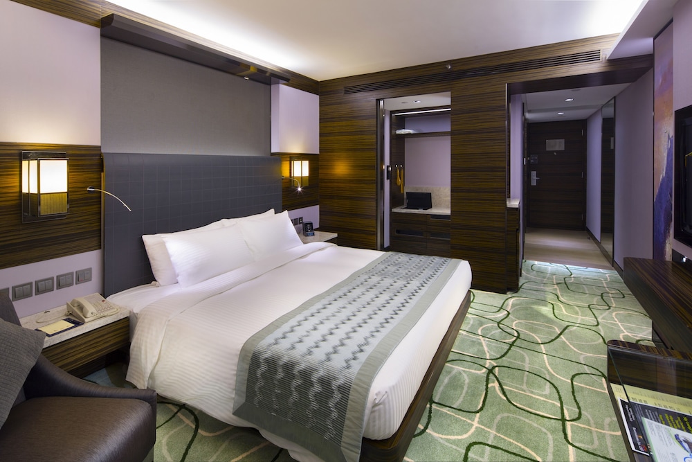 New World Millennium Hong Kong Hotel — photo 4