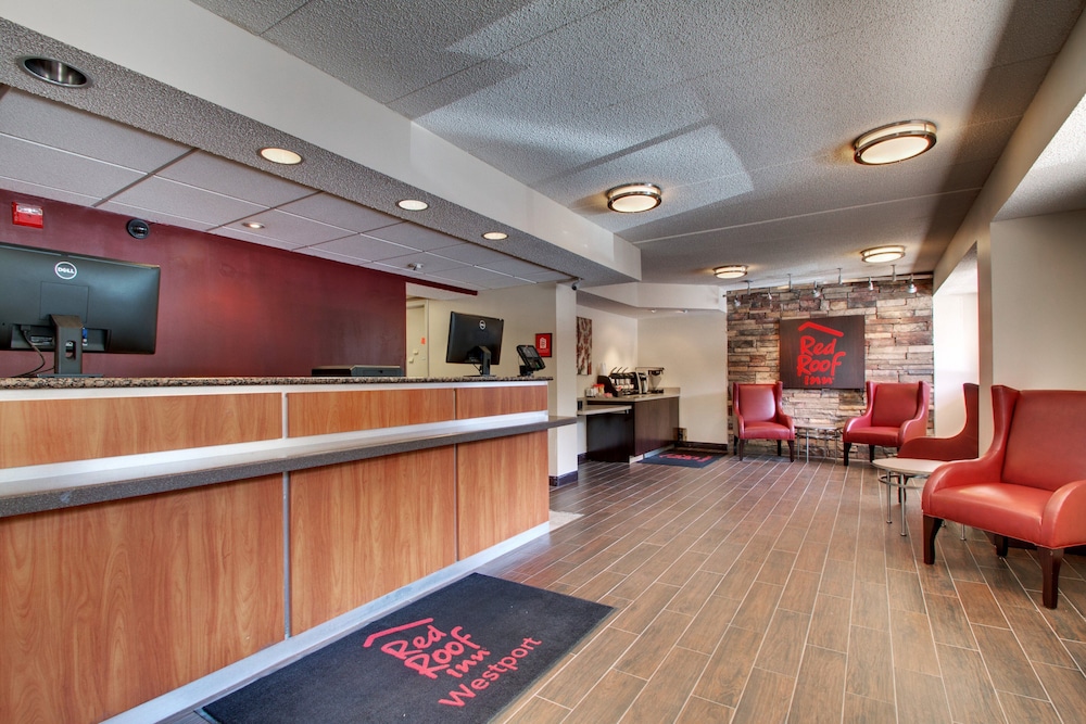 Red Roof Inn St Louis - Westport/ Maryland Heights