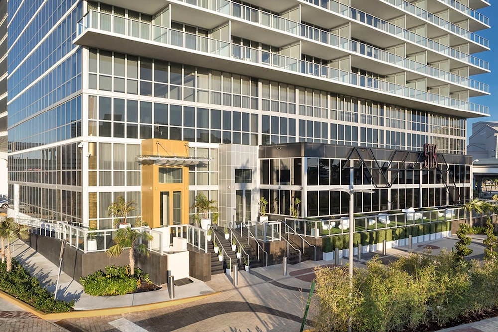 The Grayson Miami Downtown