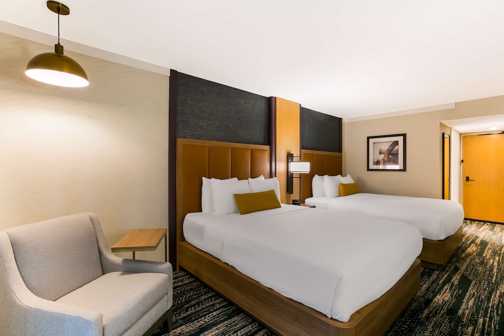 Best Western Premier The Central Hotel & Conference Center