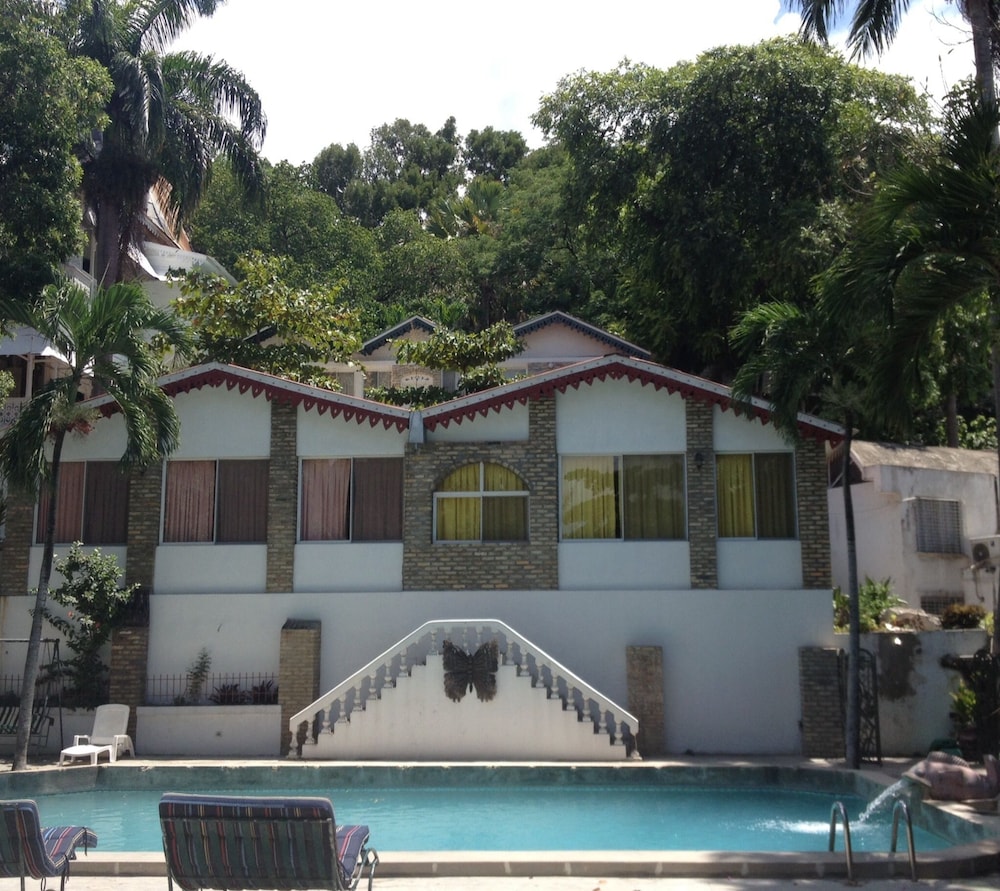 Hotel Oloffson photo 5