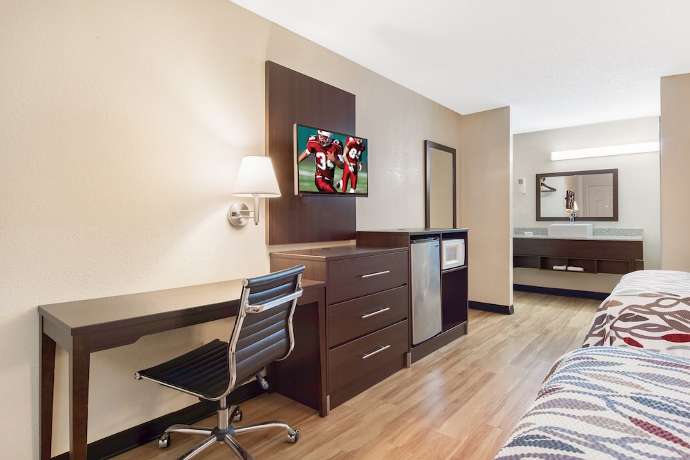 Red Roof Inn Acworth - Emerson/ LakePoint South