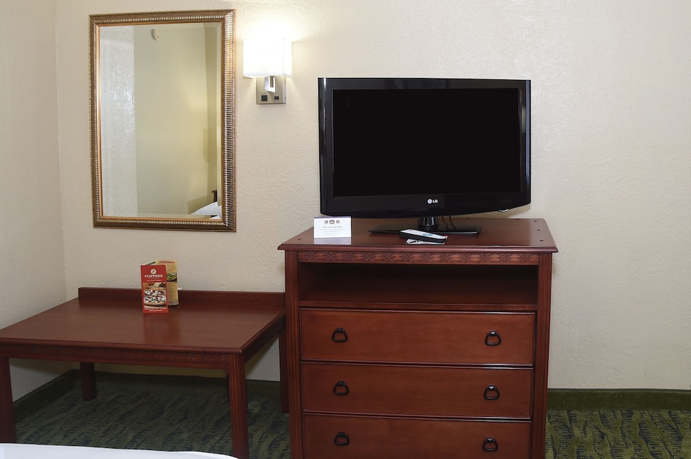 Baymont by Wyndham Orlando East
